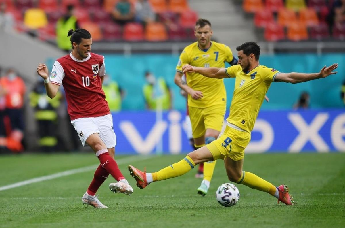 Imagen del duelo entre Austria y Ucrania