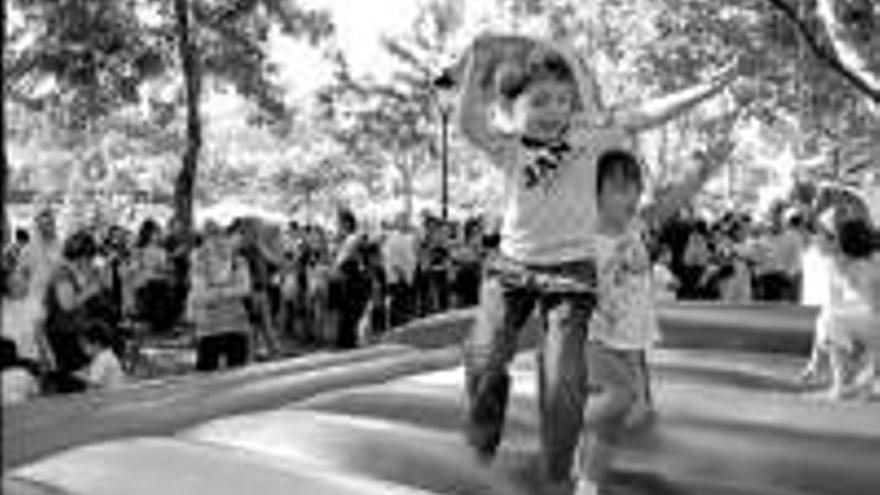 Los placentinos dan el pistoletazo de salida a la feria con el tradicional cañeo