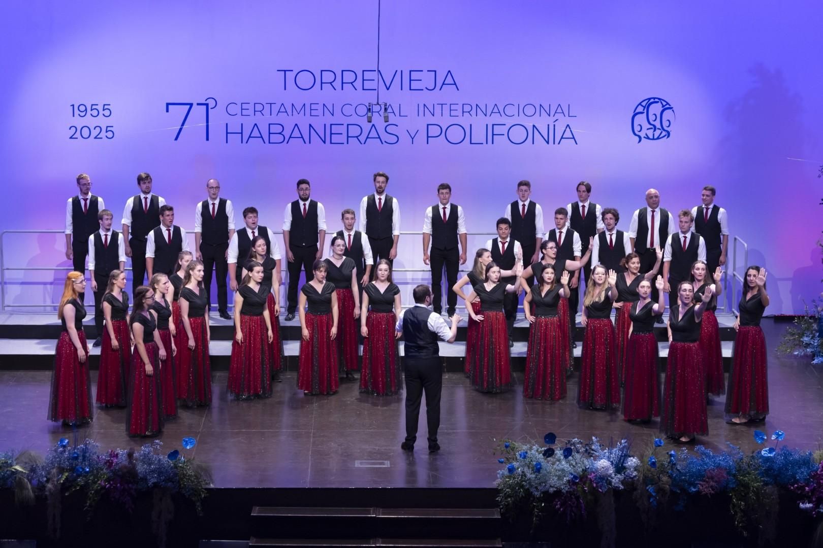 Así fue la clausura del Certamen de Habaneras en Torrevieja