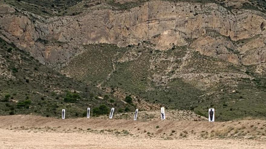 El legionario murió delante del blanco de tiro de la izquierda de la imagen