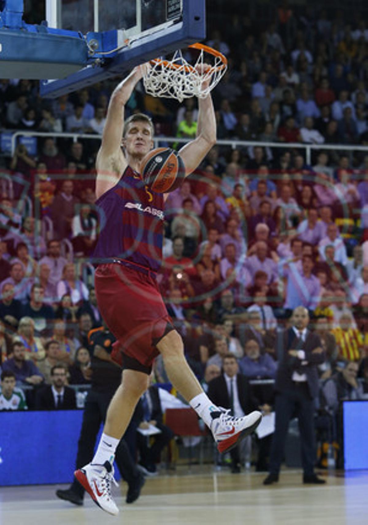 FC Barcelona Lassa, 77 - Panathinaikos, 52