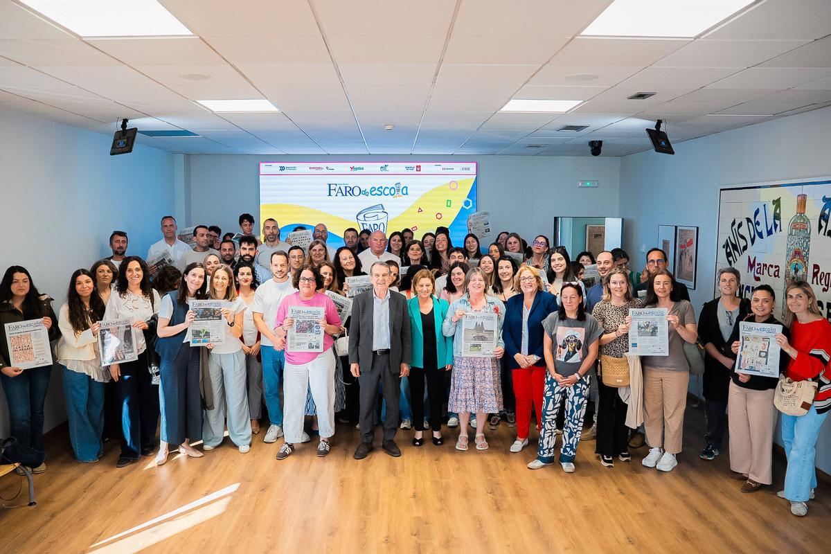 Los ejemplares de Faro da Escola, a imprenta