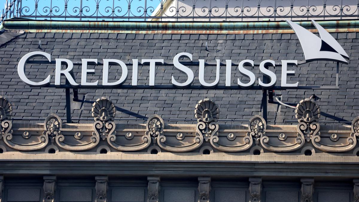 Credit Suisse bank&#039;s headquarters in Zurich