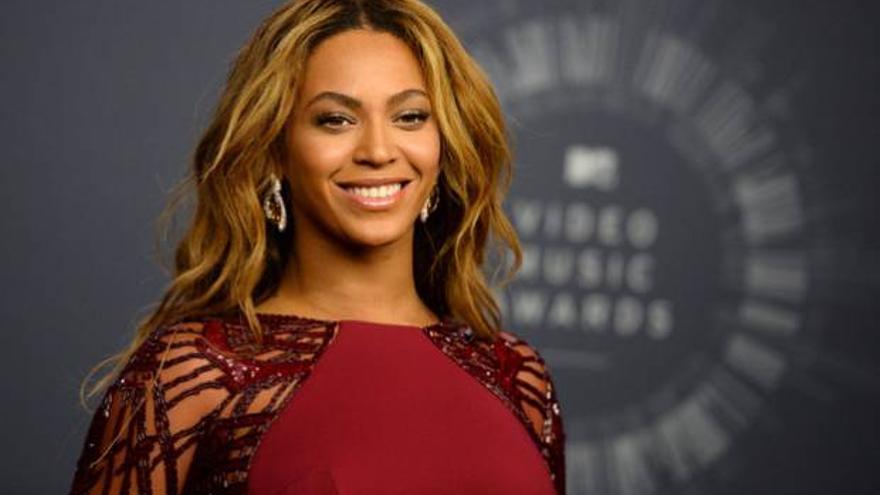 Beyoncé, Pharrell Williams y Sam Smith lideran las nominaciones a los Grammy