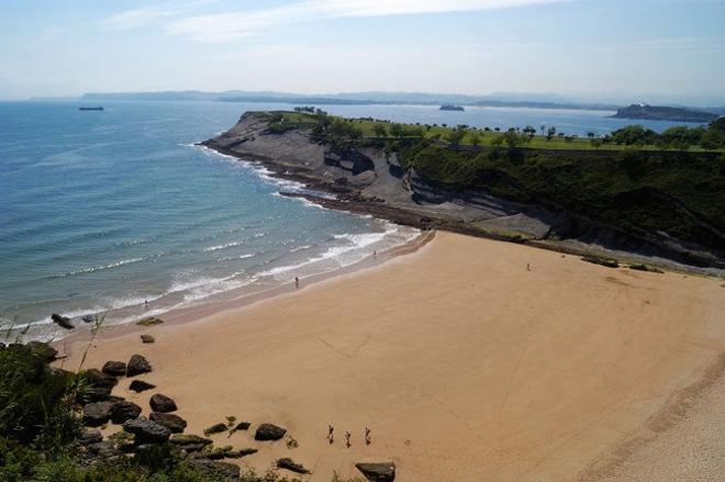 Playa de Mataleñas