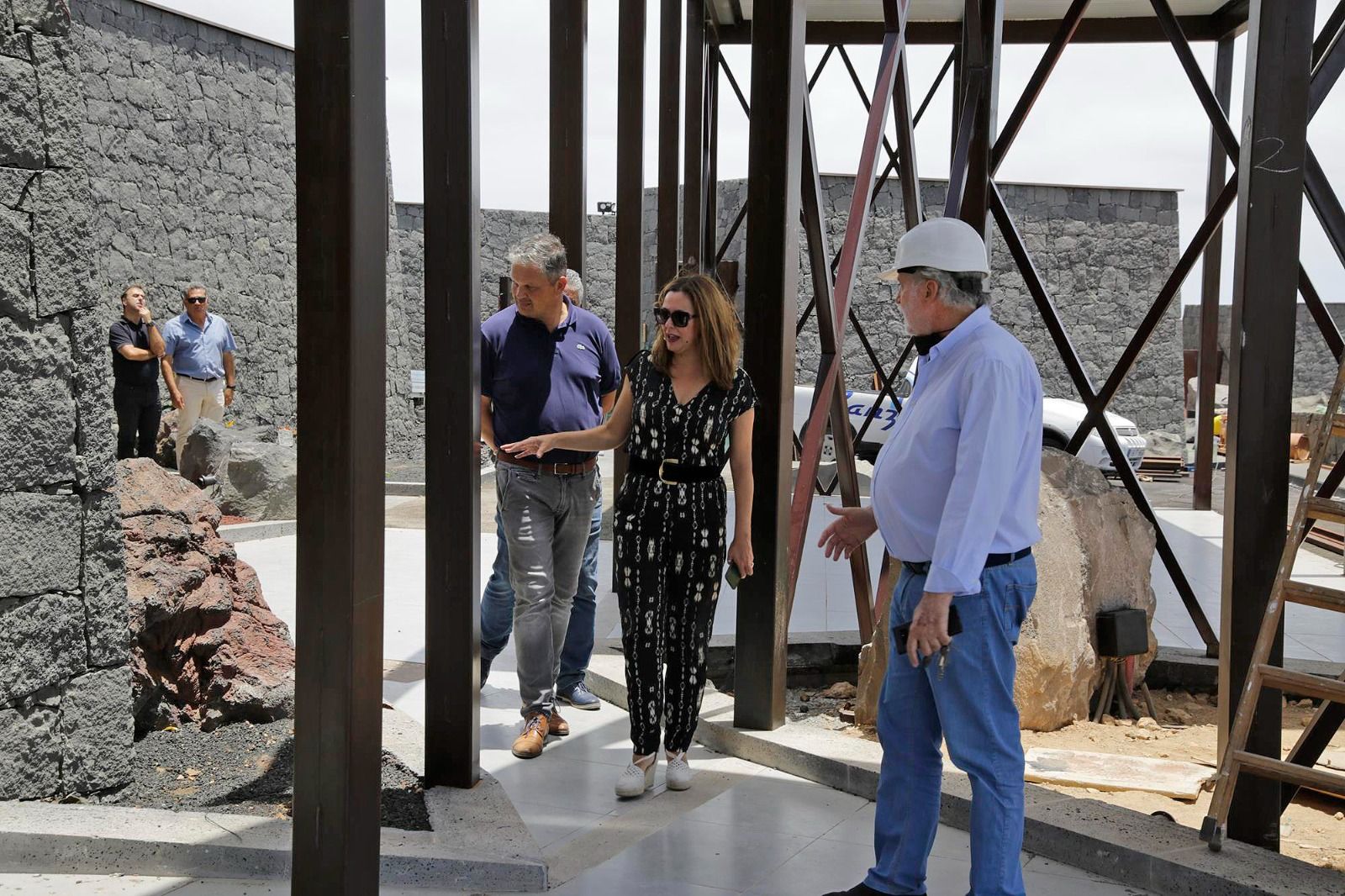 Nuevo Centro Cívico y campo de fútbol de Costa Teguise