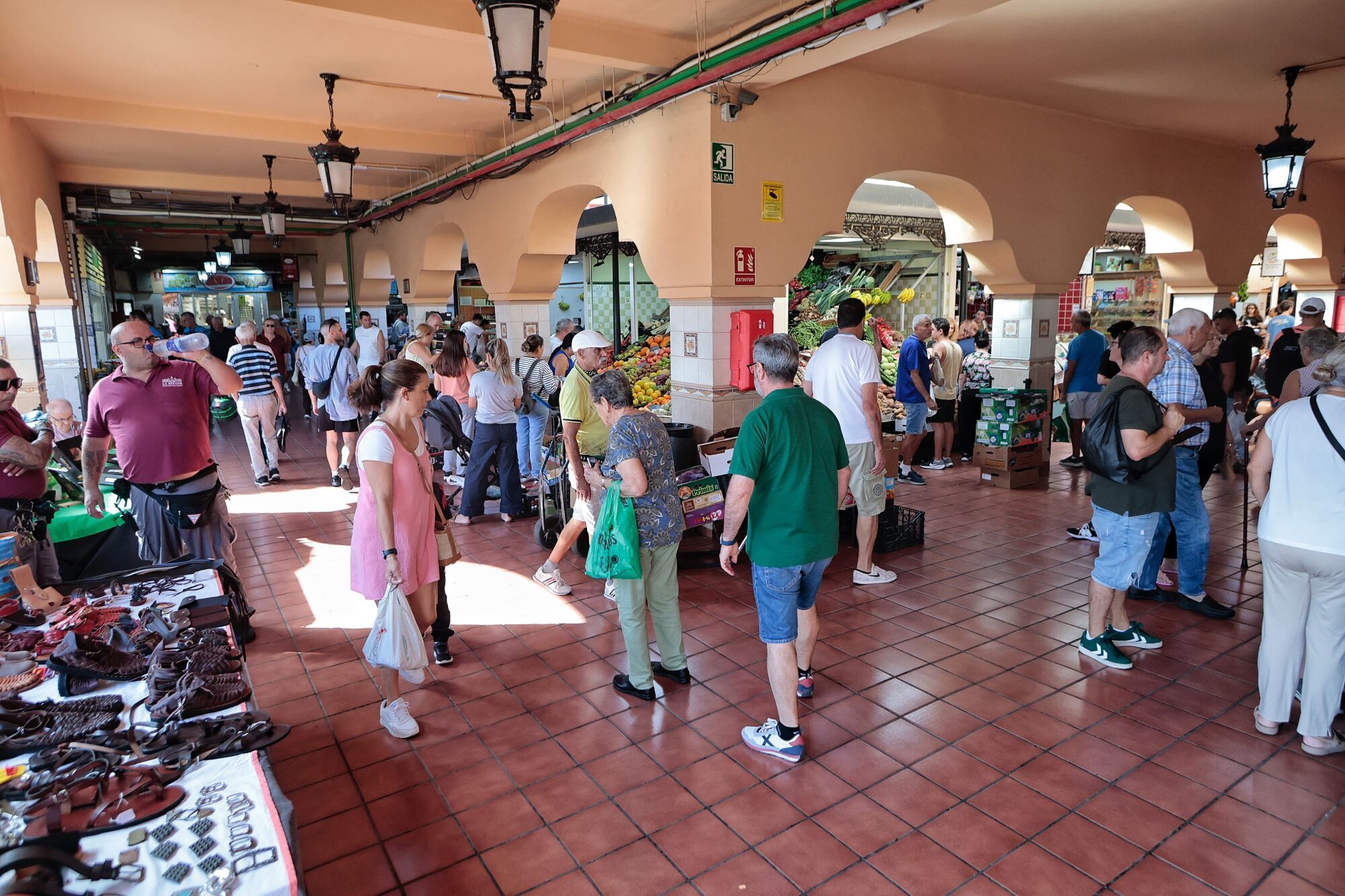 Mañana de domingo en el Mercado Nuestra Señora de Áfrico de Santa Cruz de Tenerife