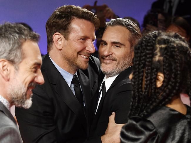 Bradley Cooper y Joaquin Phoenix en Toronto