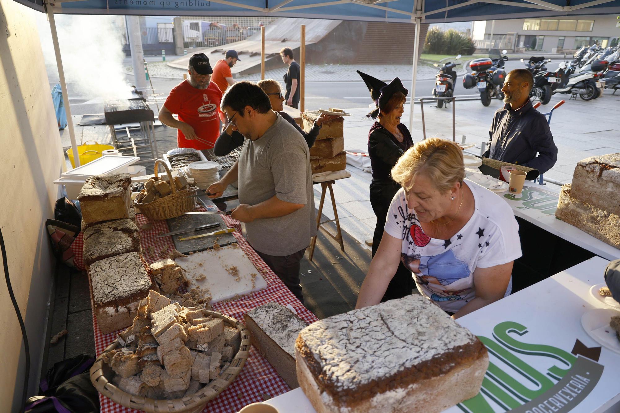 Hogueras de madera y apuntes en el San Xoán de O Berbés