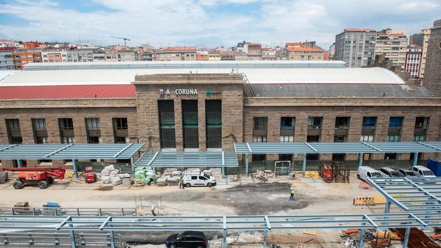 Así avanzan las obras de las nuevas marquesinas de la intermodal de A Coruña