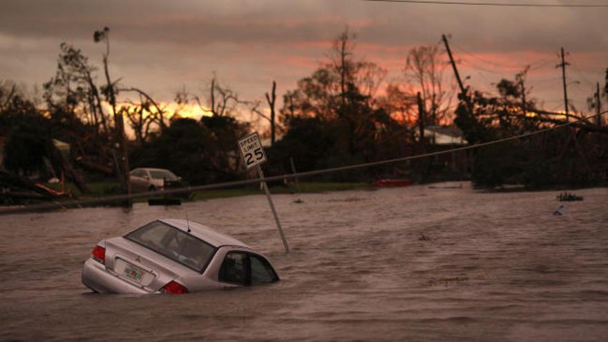 El huracán Michael deja al menos un muerto en Florida