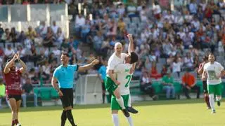 Córdoba CF | El adiós definitivo de Javi Flores: solidaridad y magia en El Arcángel