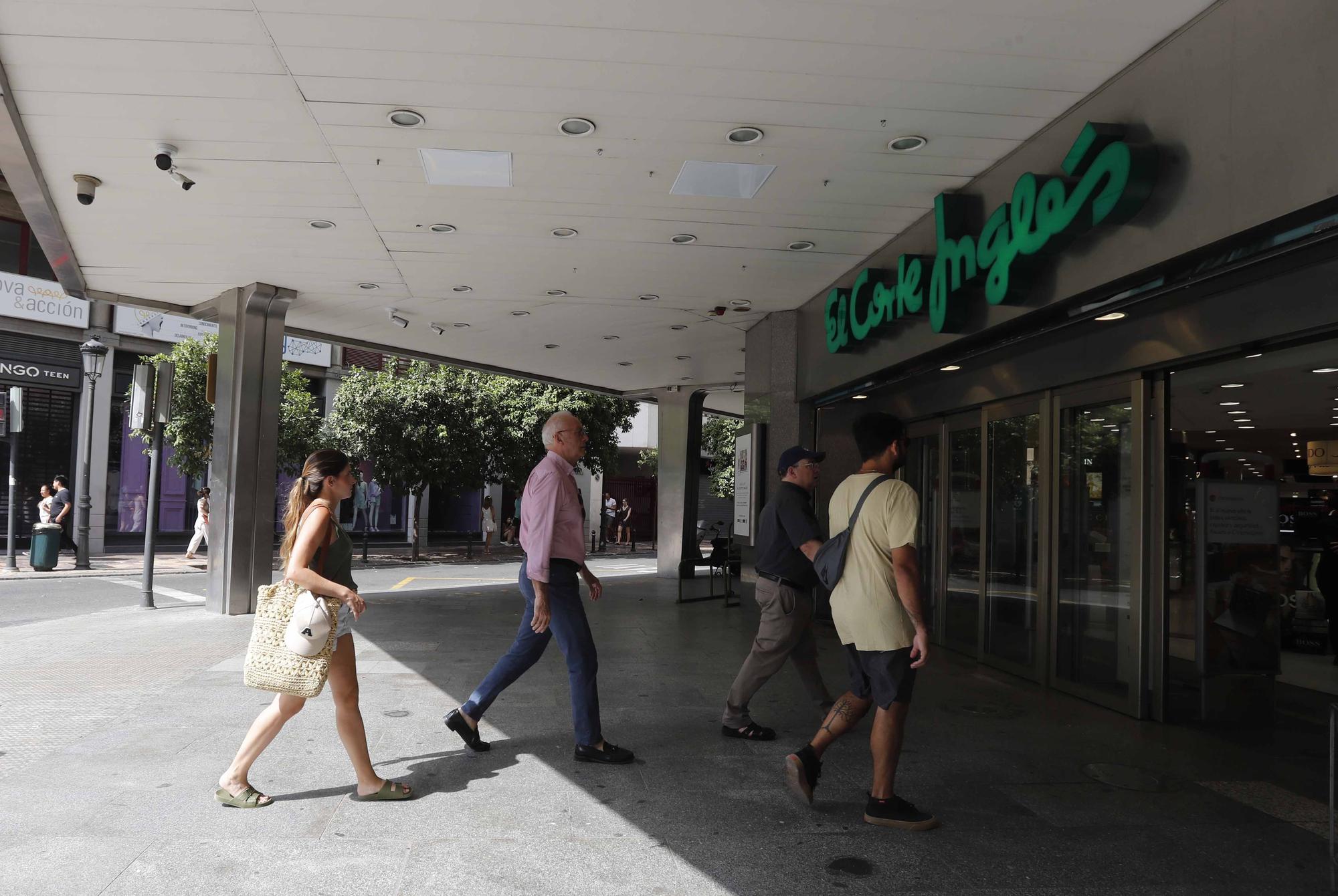 El Corte Inglés vuelve a abrir los domingos y festivos en València