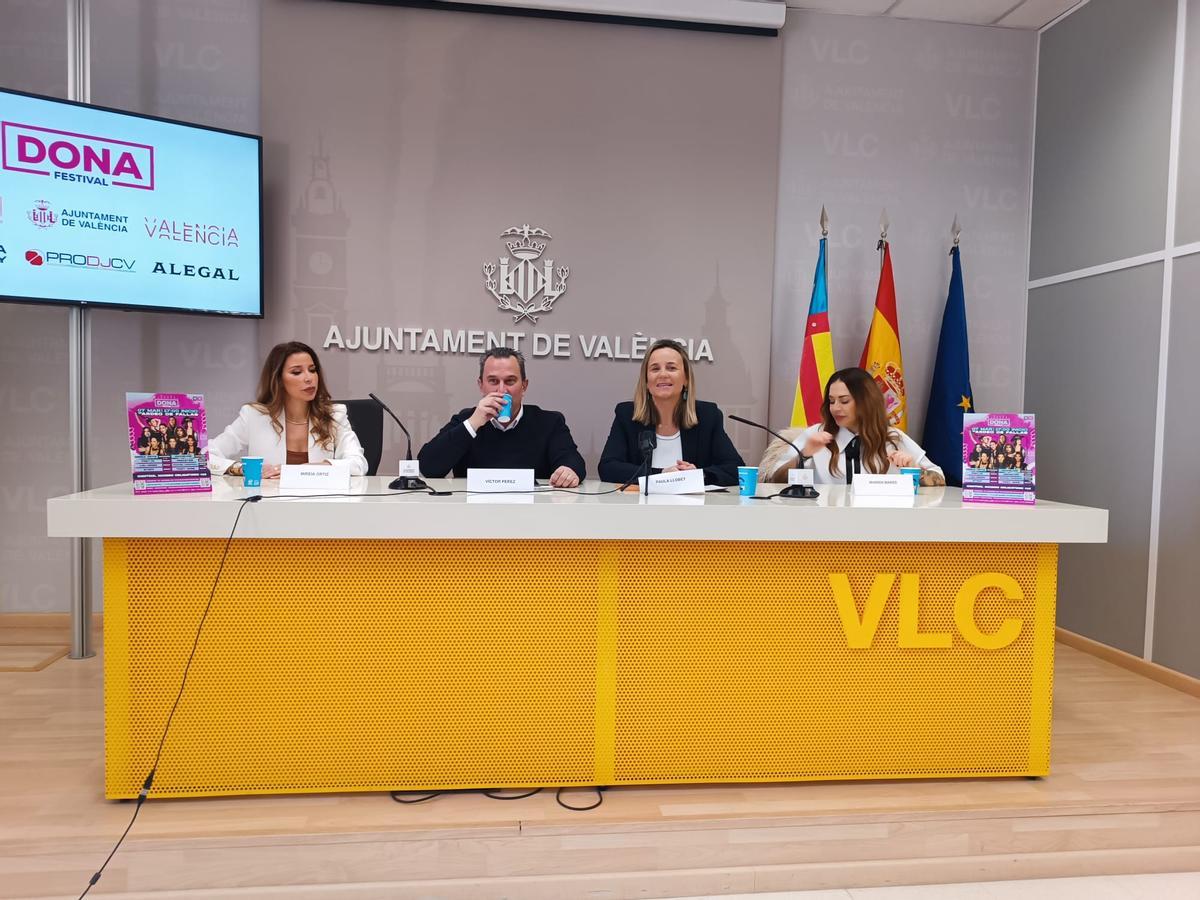 Ortiz, Pérez, Llobet y Baker, hoy durante la presentación del Dona Festival.