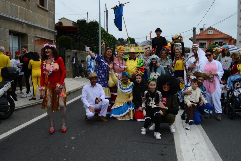 Aldán y Moaña celebran el final del Carnaval. // G. Núñez