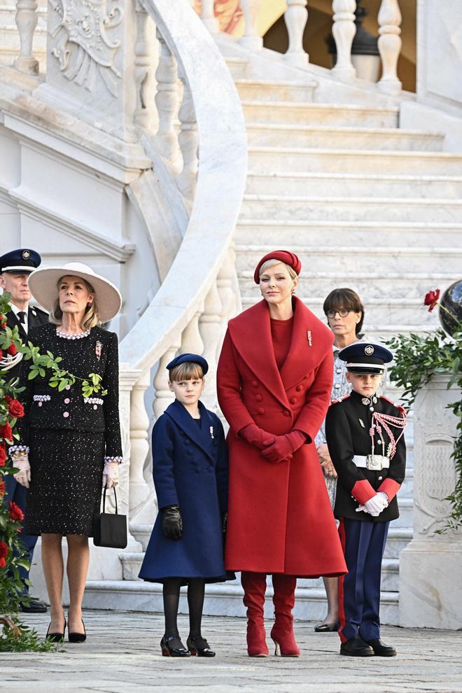 Charlène de Mónaco y sus hijos en la Fiesta Nacional de Mónaco.