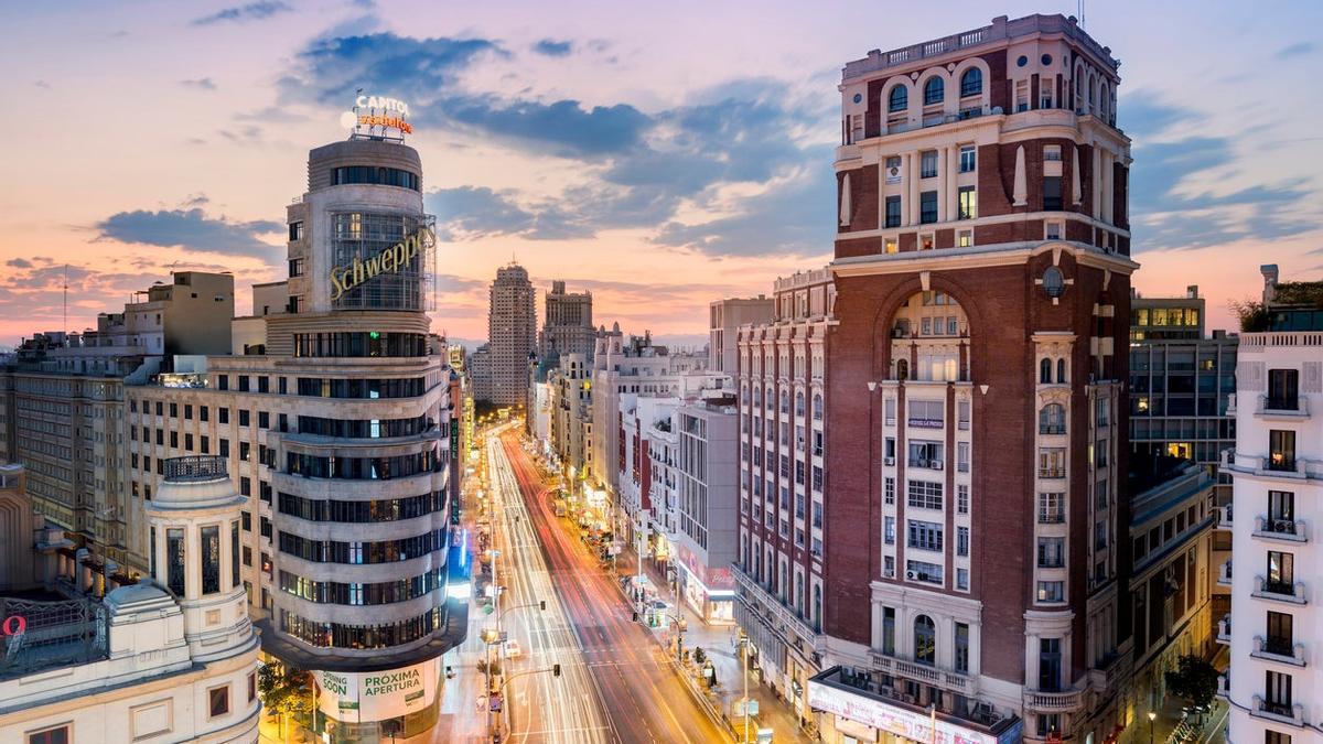 Edificio Schweppes, Gran Via, Madrid, Spain