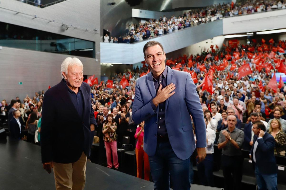 El PSOE celebra 40 anys de democràcia i progrés de la primera victòria socialista a Espanya