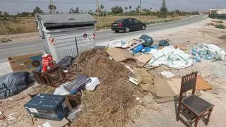 El Ayuntamiento baraja endurecer las multas para hacer frente a los vertidos de basura