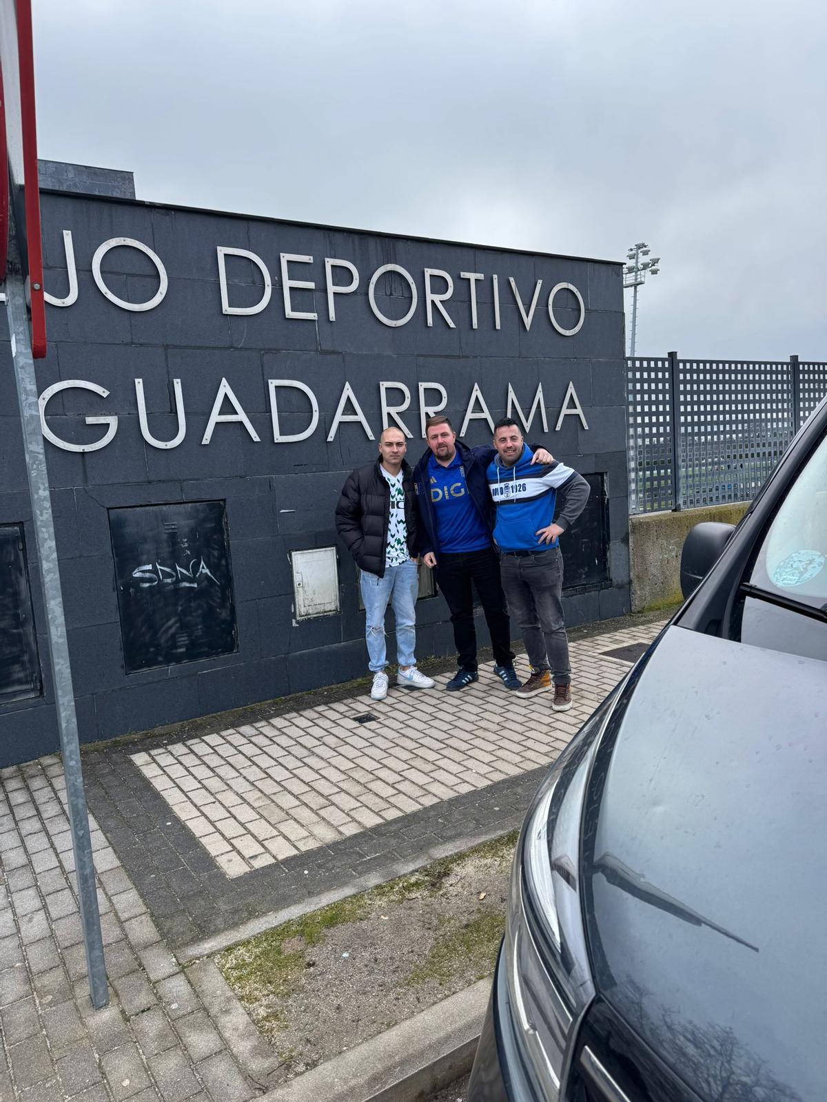 Kiko Camblor, Nacho Areces y Nacho Arias, en Guadarrama, antes de dar la vuelta a Oviedo.