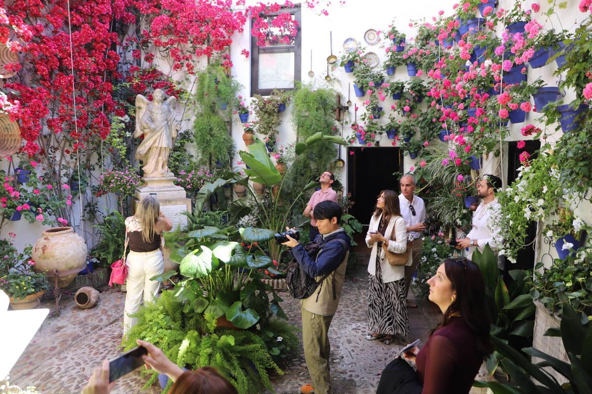 Los Patios premiados se llenan de visitantes