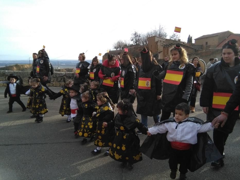 Carnaval en Toro: Desfile de chupetines