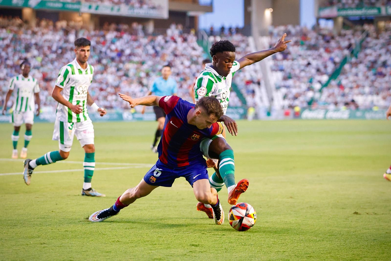 El Córdoba CF vuelve a Segunda / Las mejores imágenes de una noche para la historia