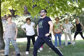 EN IMÁGENES: Cursos de taichi al aire libre en Avilés