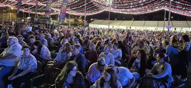 EN IMÁGENES: Dani Parrondo conquista Corvera con más de dieciseis mil personas