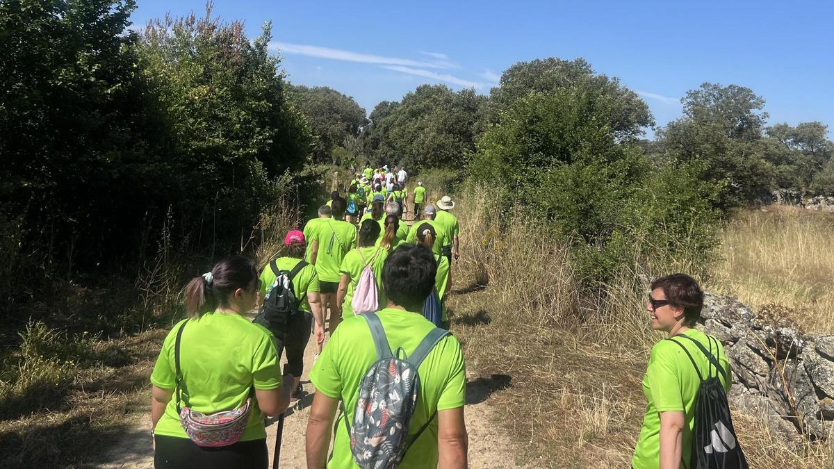 Marcha solidaria organizada por la asociación Corriendo con el Corazón por Hugo