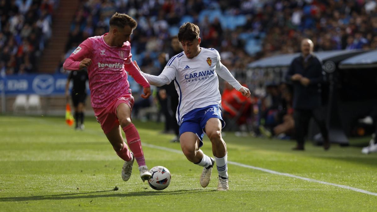 Liso en un momento del partido ante el Tenerife en la Romareda.