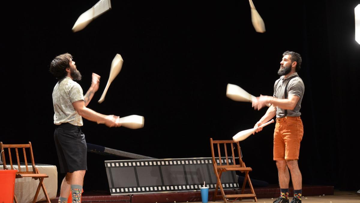 Una actuación en el Teatro Reina Sofía de Benavente. / E. P.