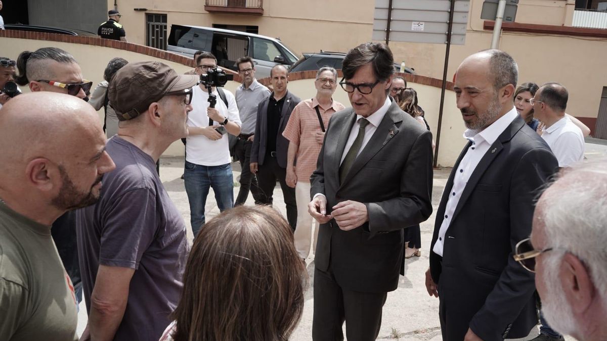 Salvador Illa amb els representants de les plataformes per al desdoblament de la C-55