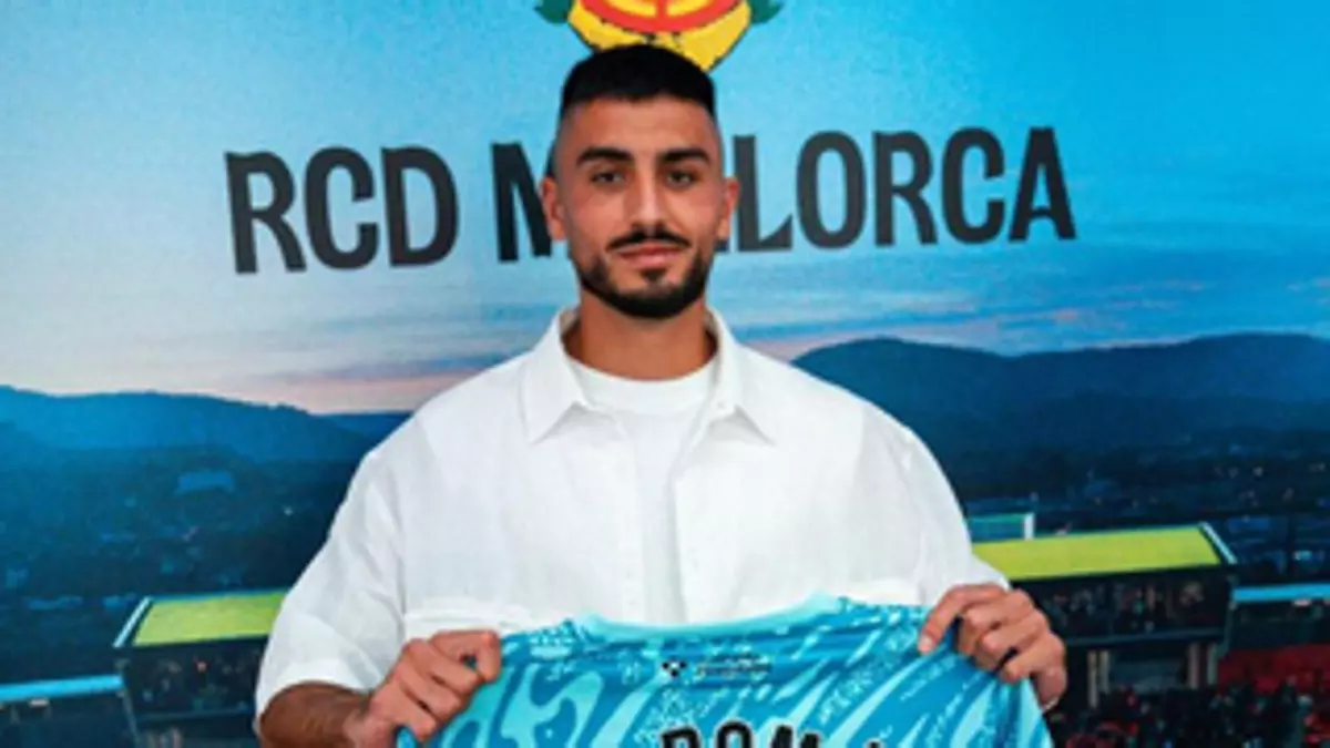 El ibicenco Leo Román renueva con el RCD Mallorca