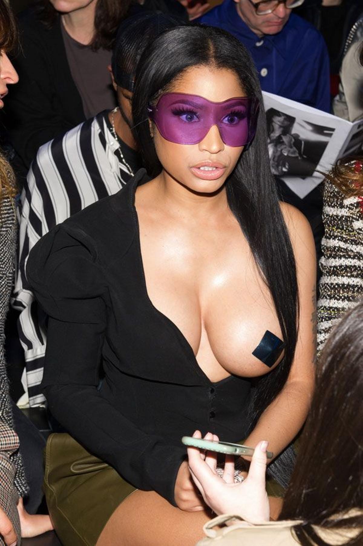 Nicki Minaj en el 'front row' de Haider Ackermann