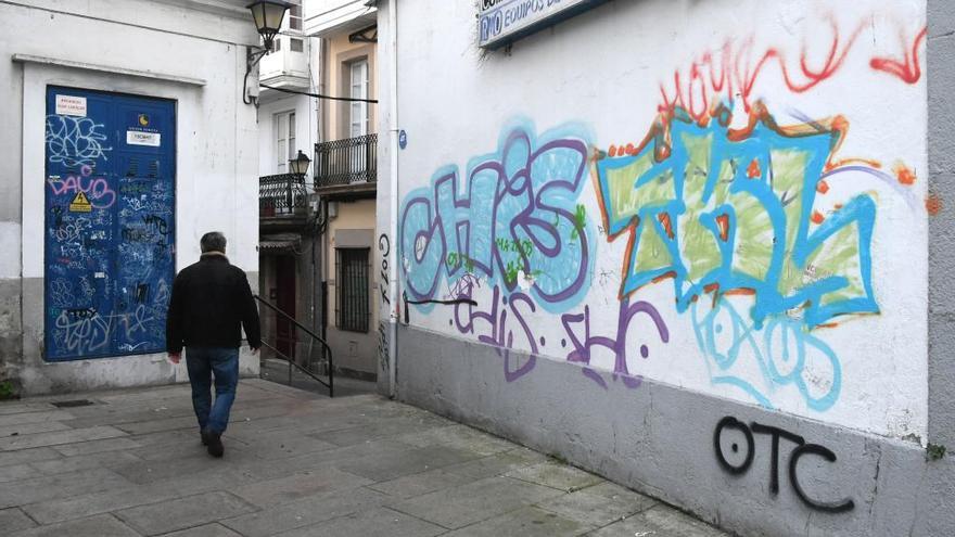 Pintada en una calle del casco histórico