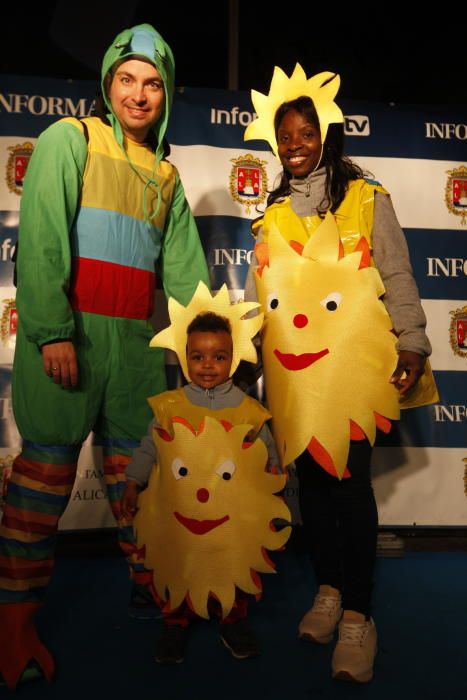 Búscate en el Photocall de INFORMACIÓN del Carnaval infantil alicantino