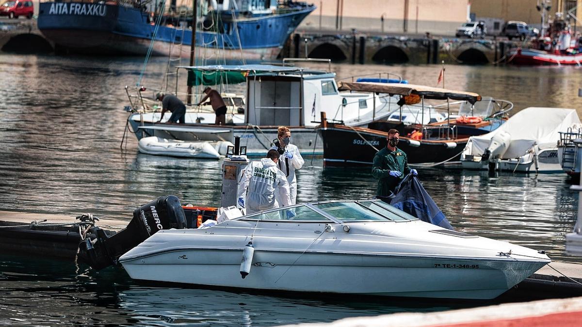 Coche y barco del hombre desaparecido con sus hijas en Tenerife