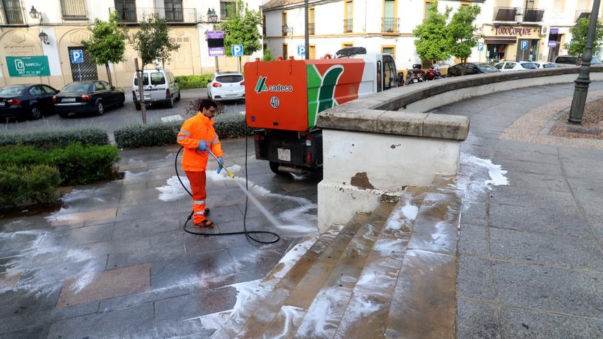 El alcalde de Córdoba responsabiliza a Pedro Sánchez de la subida de la tasa de basura