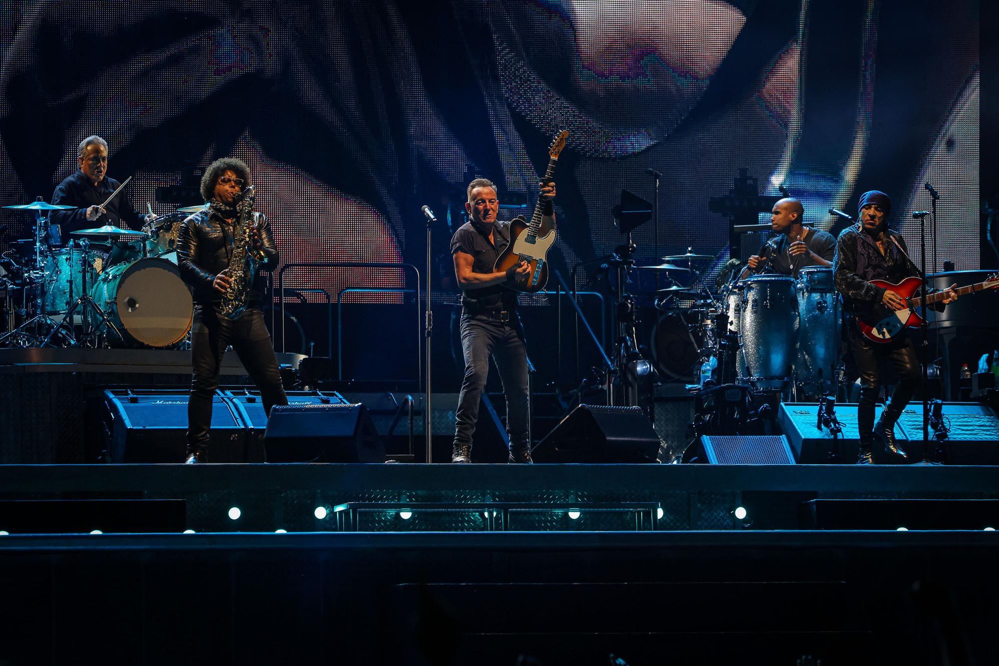 Bruce Springsteen actuant a l'Estadi Olímpic de Barcelona
