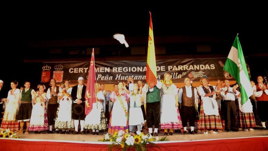 La Crilla finaliza su semana cultural con el certamen de parrandas.