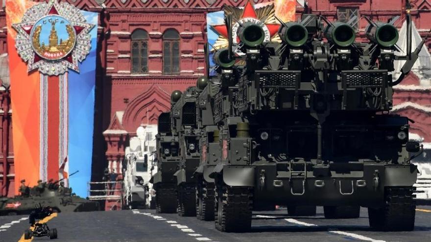 Rusia muestra músculo armamentístico