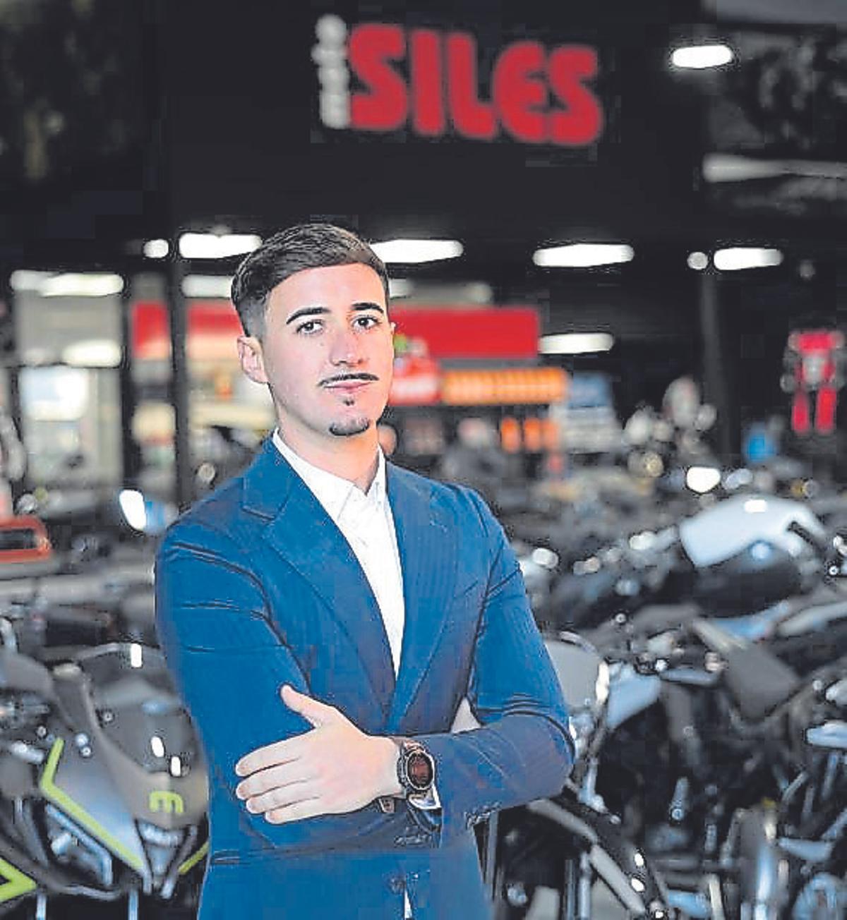 Carlos Espinosa, CEO de Moto Siles: "La clave del éxito es el trabajo constante, la cercanía del cliente y la pasión"