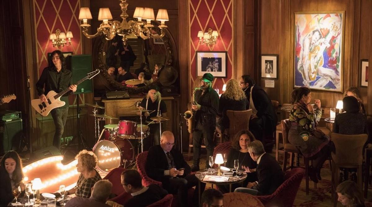zentauroepp36718959 onbarcelona hotel palace foto ferran nadeu170103193455 zentauroepp36718959 onbarcelona hotel palace foto ferran nadeu170103193455