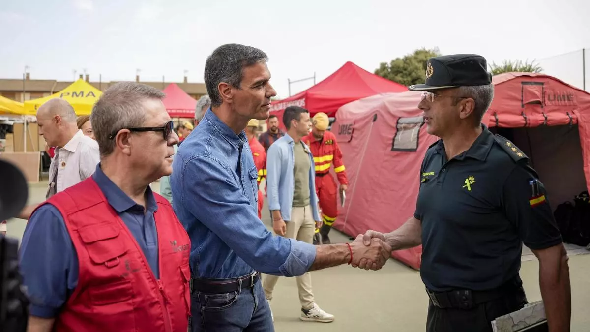 Sánchez y Page se unen ante el incendio de Guadalajara para “apartar la lucha partidista y priorizar la lucha contra emergencia climática”