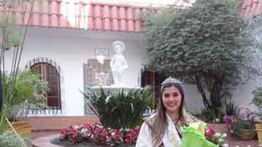 Macarena Rodríguez, con su corona.