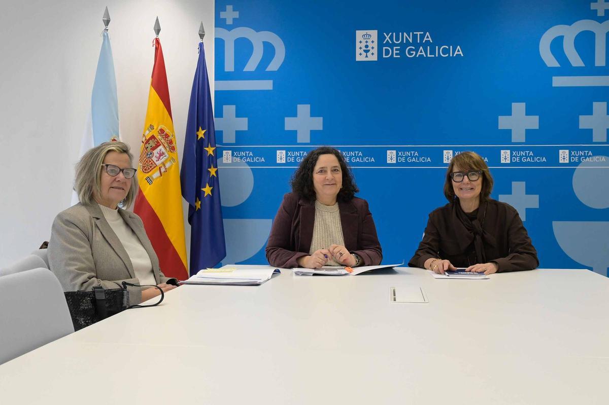 Pola esquerda, Rosa Carballo, Belén do Campo e María José Cancelo.