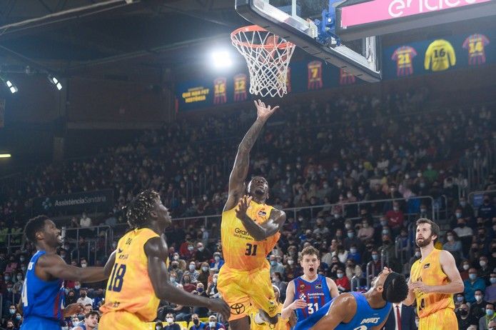 Encuentro entre el Barcelona y el CB Gran Canaria