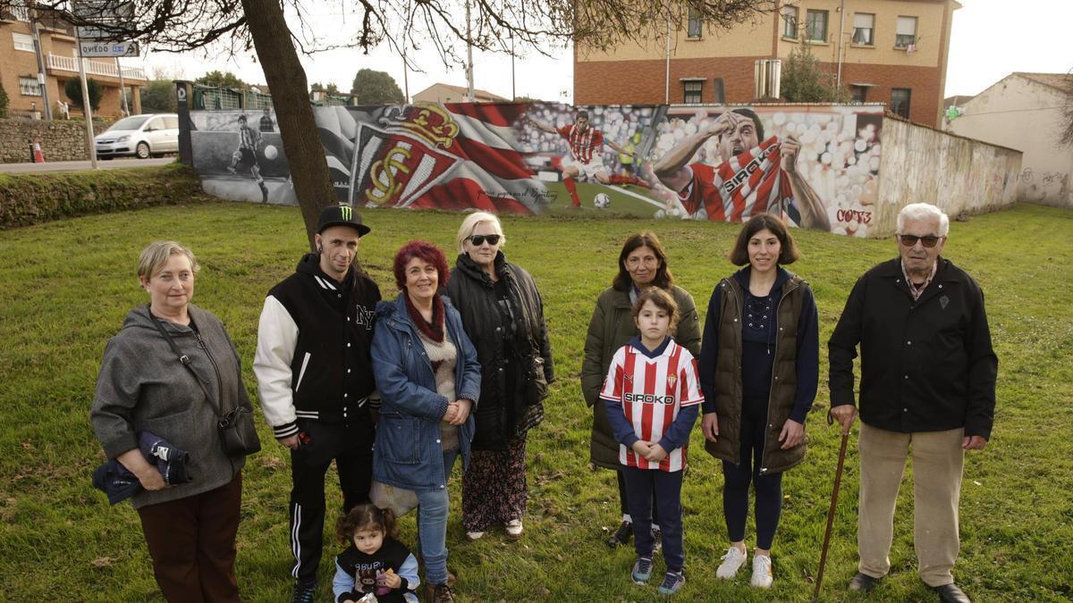 Roces reclama el parque para Cote en el aniversario de su retirada: "Aquí dio sus primeras patadas al balón" (Vídeo)