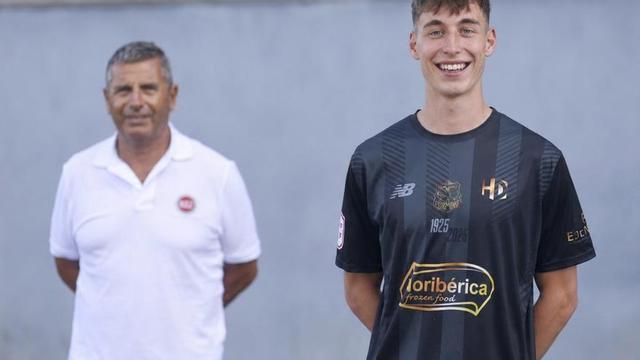 Carreira espera adaptarse «lo antes posible» al conjunto entrenado por Manuti. | JESÚS FIGUEROA